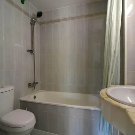 Magda Park J 2 B Apartment *